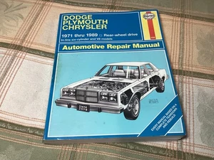 Manual de reparación Haynes 30050 1971 a 1989 Dodge, Plymouth, Chrysler - Imagen 1 de 8