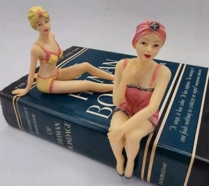 Pair WMG 2007 Yellow Shelf Sitter Blonde Skinny Girls Pink Bikini Elegant Pinup - Picture 1 of 10