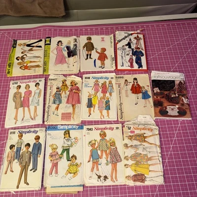 13 Vintage Simplicity & McCall’s Sewing Patterns Lot Girls Women 50s 60s 70s - Image 1 of 4