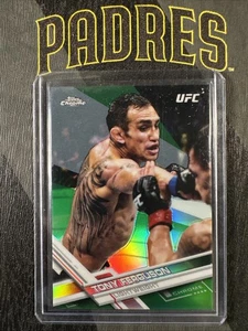 2017 Topps Chrome UFC rifrattore verde 32/99 Tony Ferguson #47 - Foto 1 di 3