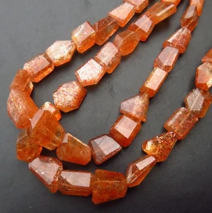 Hochwertige Voll Feuer Orange Sonnenstein Edelsteine Nugget Facettiert Trommel Perlen 8-14 mm - Bild 1 von 8