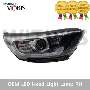OEM 92102H8500 LED Halogen Head Light Lamp RH for Kia Stonic 2017-2023 Genuine= - Picture 1 of 2