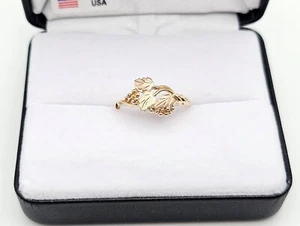 10K Black Hills Gold Ladies Ring w Grape Cluster Size 7 - FAST SHIPPING - Picture 1 of 4