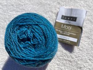 Louet Mooi yarn - 30% Off! - Picture 1 of 2