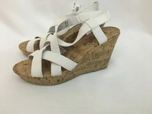 NEW Montego Bay Club Cork Wedge Heel Platform Sandals White Stretchy Straps Sz 8 - Picture 1 of 6