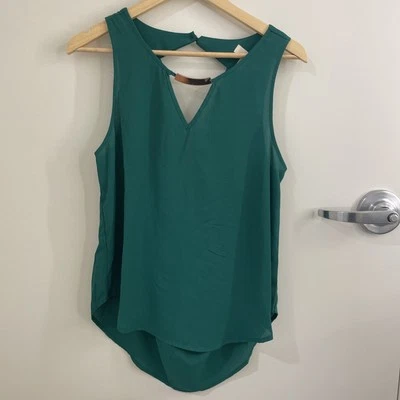 Meraki Sleeveless Green Blouse with Metal Accent And Keyhole Draped Back Sz M - Image 1 of 4