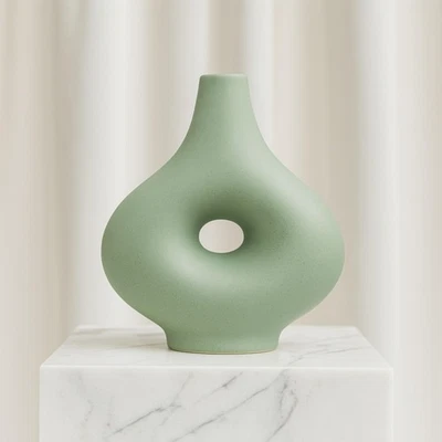 Jarrón de gres cerámico para decoración del hogar - Escultura hueca boho moderna para vivir... Foto 1 de 4