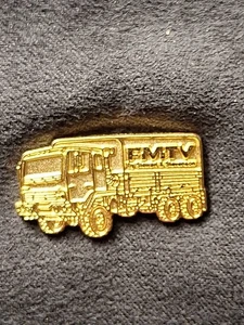 Stewart and Stevenson FMTV, pin de solapa, (138FLA) - Imagen 1 de 2