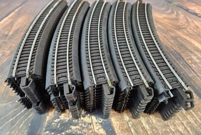 Bachmann 44480A HO Scale 18" Radius Curved Track-Bulk (50 Pcs) FREE SHIPPING! - Image 1 of 4
