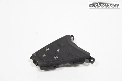 Chevrolet Malibu 2016-2019 volante lado izquierdo interruptor de control de crucero OEM Foto 1 de 4