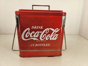 VINTAGE (2000) Collectable Coca-Cola Box Cooler Tin. - Picture 1 of 9