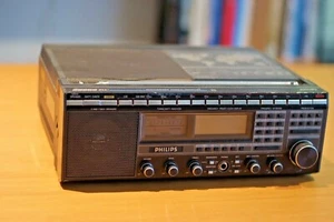 Vintage Philip Radio, Made in Japan, Retro, Cool, Rare VGC, Unique, Portable - Picture 1 of 10