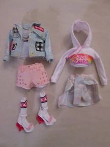Kia Hart Rainbow High Doll Outfit Shoes Socks Blue Jacket Hooded Top Shorts - Picture 1 of 6