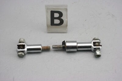 Harley Softail 2005 juego de soportes de montaje de clavija de pasajero trasero cromado Foto 1 de 4