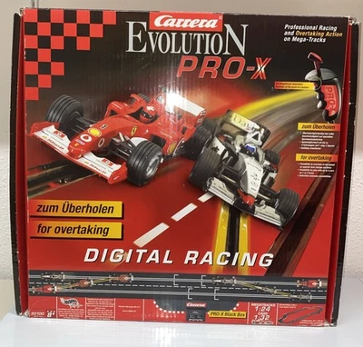 Carrera Evolution Pro X, Rennbahn Digital Racing 30100, mit Autos, neu mit OVP - Bild 1 von 2