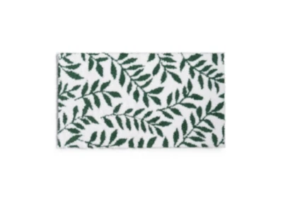 Alfombra de baño antideslizante Charter Club Leaves Botanical Leaf 19,3" x 34" - blanca/verde Foto 1 de 2