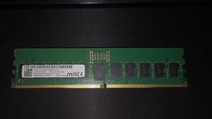 32GB 2RX8 PC5-5600B-RE0-1110-XT ECC Micron Mtc20f2085s1rc56bd2r Server RAM - Photo 1/2