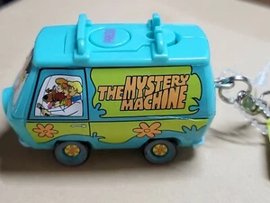 SCOOBY DOO FLASHLIGHT Key Chain KEY RING Mystery Machine WORKS 2000 new battery - Picture 1 of 11
