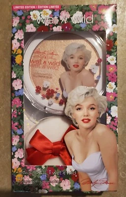 Wet n Wild Highlighter Illuminateur Peachy Pink ICON Ltd Edition Marilyn Monroe  - Image 1 of 4