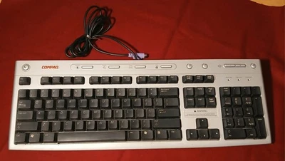 Compaq Wired Keyboard Model #5185 - Image 1 of 4
