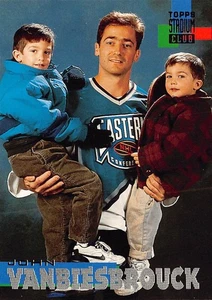 1994-95 Stadium Club #95 John Vanbiesbrouck - Picture 1 of 2