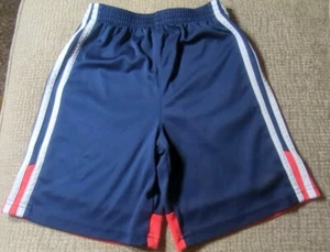 Adidas Shorts Boys Size 7 Blue/White/RedAthletic Shorts Preowned (GU) - Picture 1 of 4