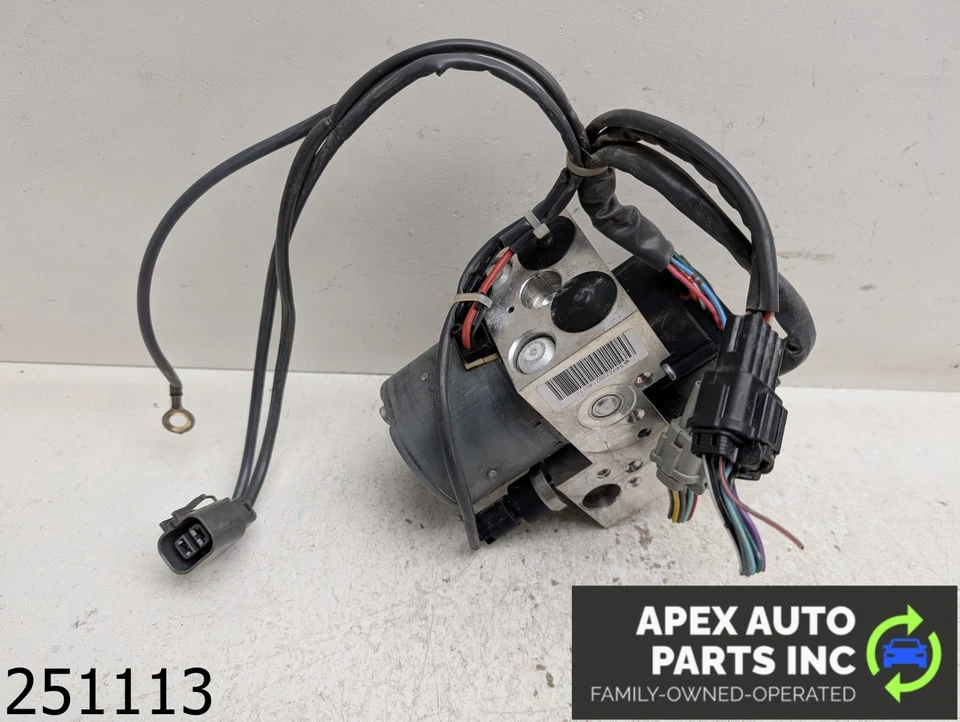 OEM 2005 Infiniti G35 3.5L ABS Anti Lock Brake Pump Module Assembly - Image 1 of 4