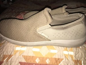 Crocs Reviva Slipper Comfort Gr. 13 - Bild 1 von 3