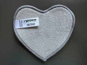 proWIN Sweetheart, Reinigungstuch in Herzform Mikrofaser grau 14x14cm - NEU - Bild 1 von 2