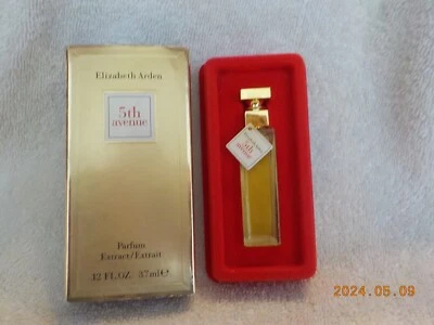 Elizabeth Arden 5th Avenue 女式 0.12 液量 oz 香水 全新带盒 — 第 1/4 张图片