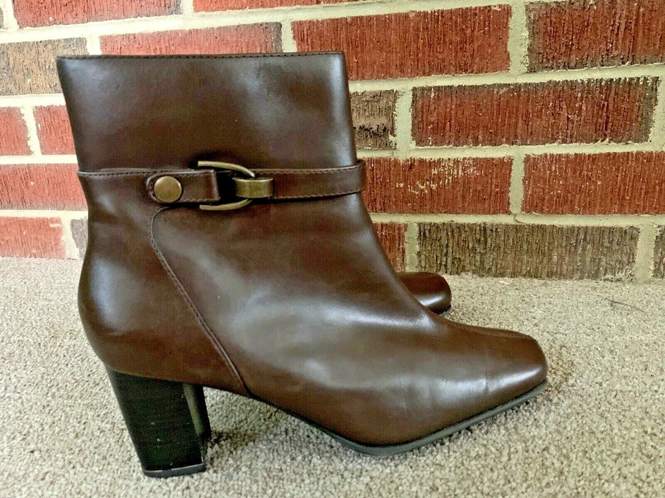 Nine & Co West Ankle Cowboy Boots High Heels Leather Chukka Size 8 ❤️kh11j1 - Image 1 of 4