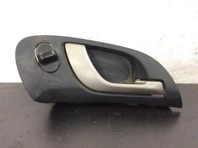 02 03 04 05 06 Acura RSX Manija de puerta interior derecha Abridor de puerta interior Negro OEM Foto 1 de 3