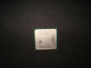 AMD Athlon 64 X2 3800+ - ADO3800IAA5CZ - Socket AM2 - Picture 1 of 2