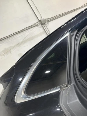 Cuarto de cristal derecho usado se adapta a: Jaguar F-pace 2018 cromo brillante envolvente derecho G Foto 1 de 4