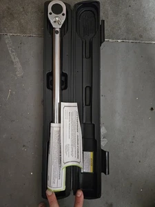 Pittsburgh Click Type 1/2" Drive Reversible Torque Wrench Model # 63882 ITEM#1 - Picture 1 of 3