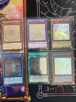 Yugioh Ghost Rare NM Collection Blue Eyes Dragon , Cyber Dragon , Winged Dragon - Image 1 of 4