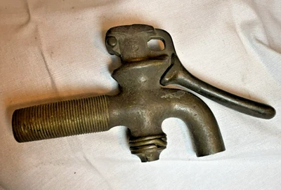 Tambor de barril nariz caída latón bloqueo grifo válvula grifo vintage Foto 1 de 4