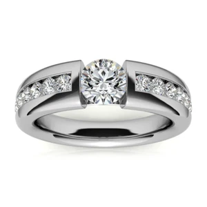 Anillo de boda de diamantes redondos cultivados en laboratorio IGI de 1,90 quilates de oro blanco de 14 quilates 6,5 mm - Imagen 1 de 12