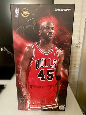 Enterbay Michael Jordan 1/6 scale Chicago Bulls Red Jersey #45 He's Back Limited - Image 1 of 4