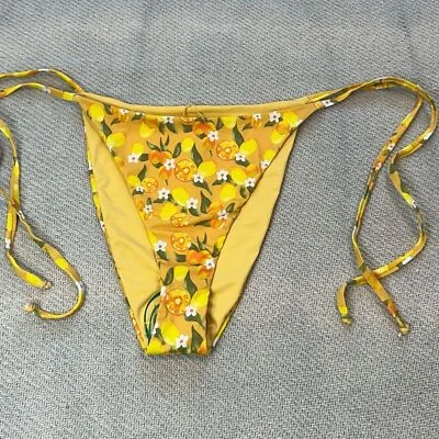Biquíni de natação Dippin Daisys tamanho médio limão fruta corda amarela - Imagem 1 de 4