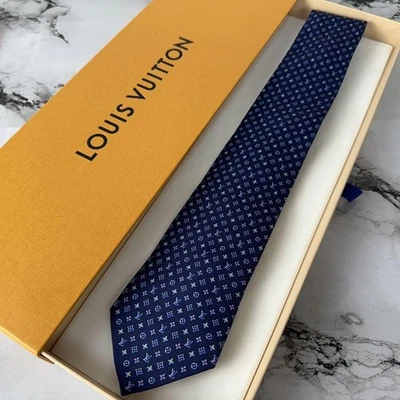 Louis Vuitton Monograma Rejilla Corbata 7cm Azul Multicolor Usado Foto 1 de 4