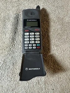 Vintage Motorola MicroTAC 650e Flip Phone Untested. - Zdjęcie 1 z 2