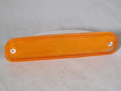 Luz de señalización lateral ámbar 74 75 76 77 78 79 80 Chevrolet GMC camioneta 33995 Foto 1 de 4