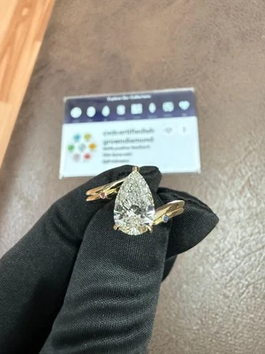 1.80 Pear Lab Grown Diamond Ring For Engagement IGI Certified F VS2 14 KT Gold - Image 1 of 4