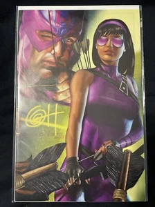 Generations Hawkeye & Hawkeye #1 Signed By Greg Horn Virgin Variant - Picture 1 of 6