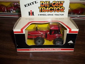 ERTL 1/64 SCALE DIE-CAST INTERNATIONAL 6388 2+2 4-WHEEL-DRIVE TRACTOR PART#1526 - Picture 1 of 4