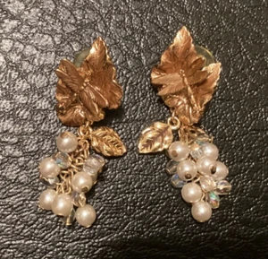 Vintage Kirks Folly Goldtone Dragonfly Grape Cluster Pearl Crystal Earrings EUC - Picture 1 of 4
