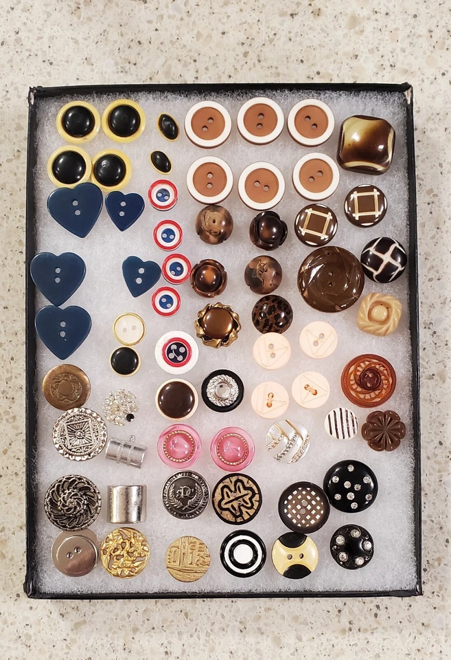 63 UNIQUE BUTTONS: Random Lot Vintage Mixed Craft Button ( LOT Z-201) - Image 1 of 1