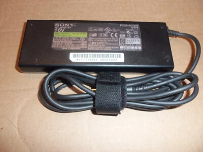 Cargador para portátil adaptador de CA original Sony 16v o 19,5v (hay tres modelos disponibles) Foto 1 de 4