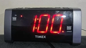 Timex T235Y Dual Alarm AM/FM Clock Radio Black & Gray Trim w/ Jumbo Red Numbers - Picture 1 of 8